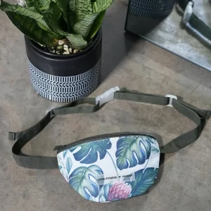 Monstera Fanny Pack